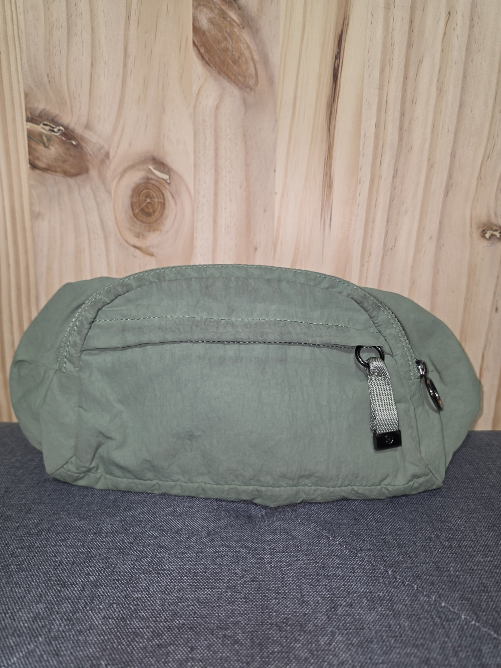 lululemon athletica sage green waist bag